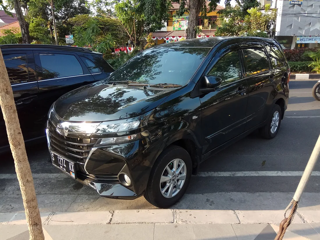 Toyota Avanza Signature